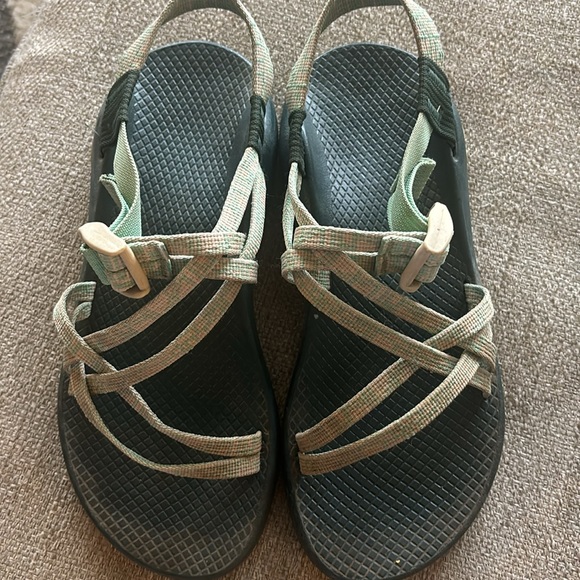Woman’s Chaco - Picture 2 of 4